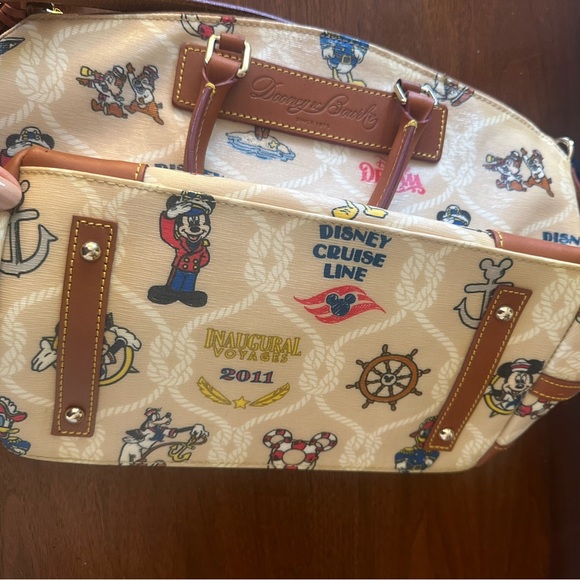 Dooney&Bourke Disney 2011 Cruiseline collectors satchel with strap NWT - Picture 8 of 11
